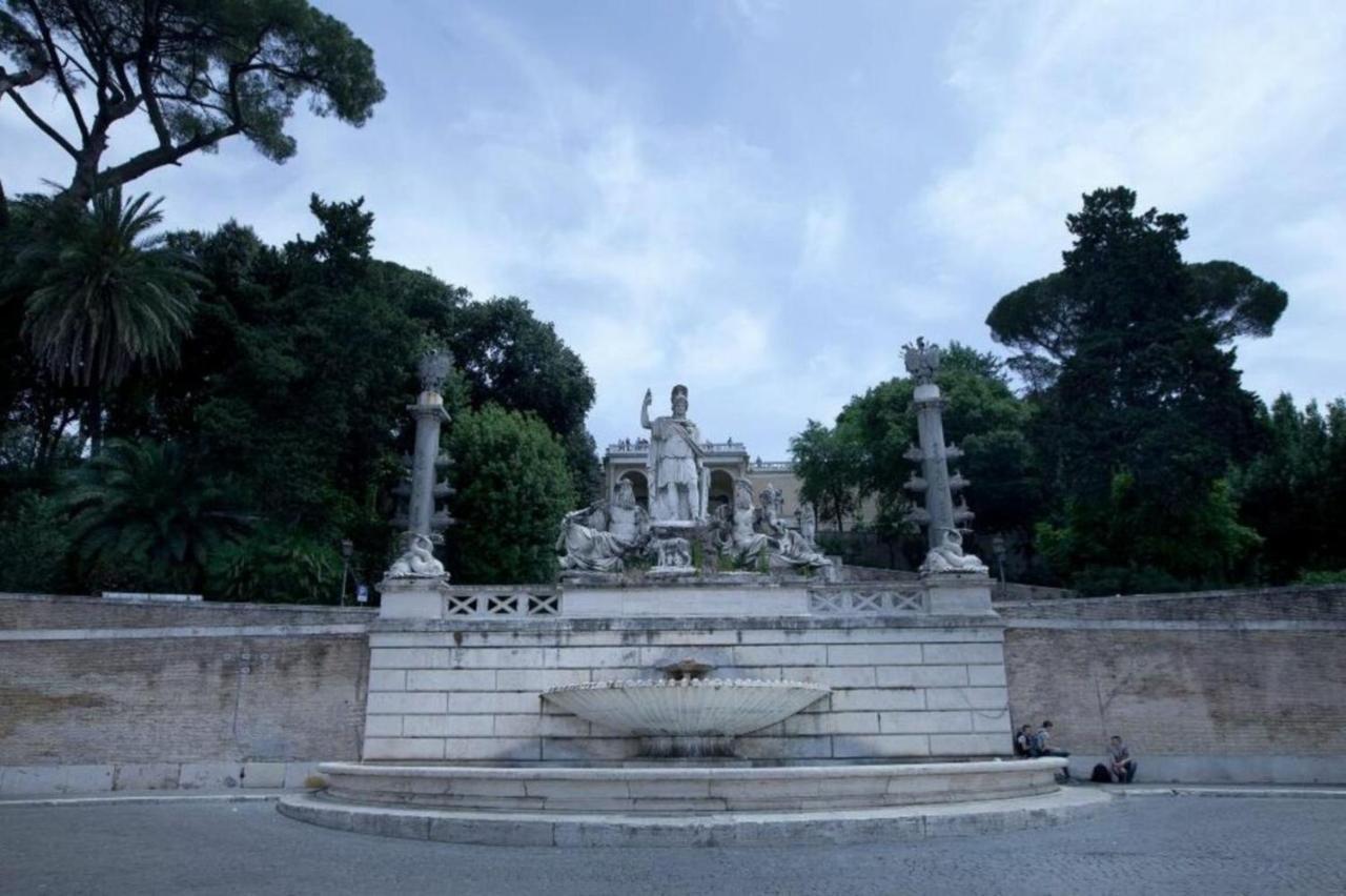 Penna Relais Al Corso Roma Exterior foto